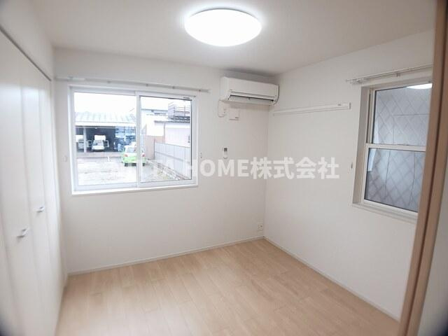 エリシオン　レジデンスⅡの洋室|４．２帖の洋室です◇