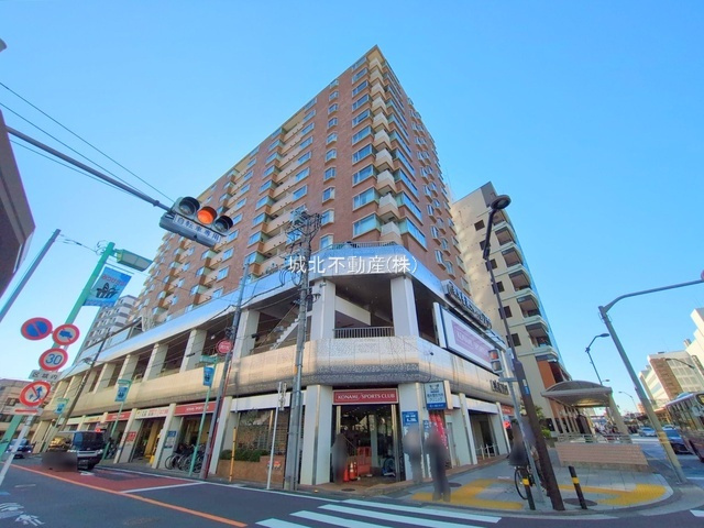 豊栄荻窪ステーションプラザの外観