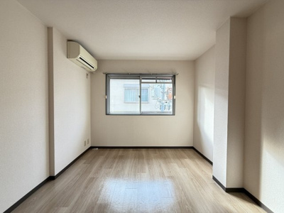 【洋室】 | メゾンエクセレント