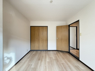 【洋室】 | メゾンエクセレント