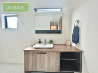 【独立洗面台】 | 並列2台駐車　宅配ボックス付き　鷺沼台3　1号棟 | 建売では珍しいお洒落な洗面台　販売現地