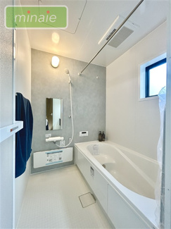 【浴室】 | 並列2台駐車　宅配ボックス付き　鷺沼台3　1号棟 | 一日の疲れを癒すお風呂　販売現地