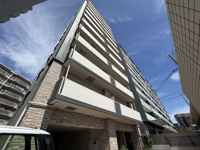 アンフィニⅩⅠ緑地公園の外観