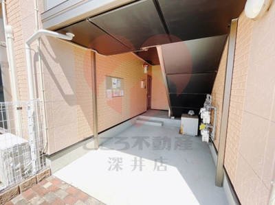 【エントランス】 | ドミール旭B