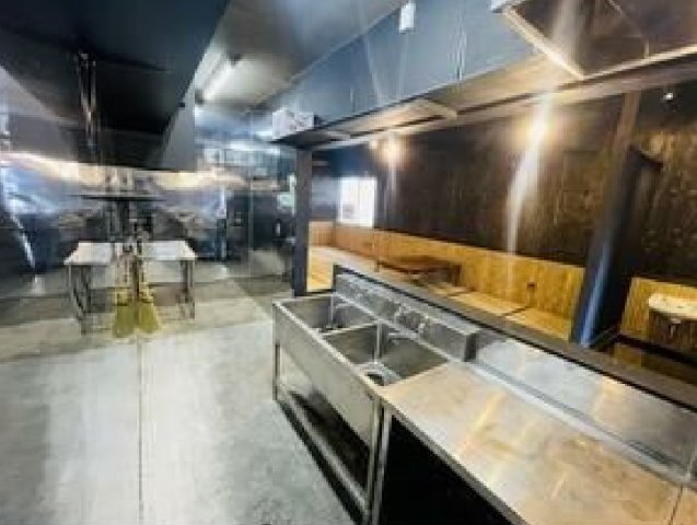 売倉庫　小山市喜沢の内装