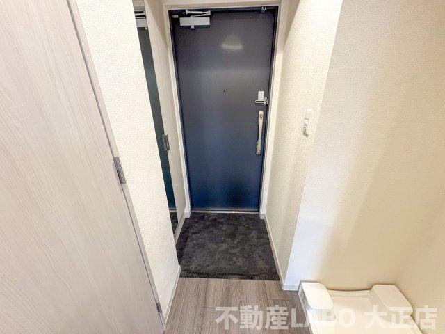 プレサンス西九条シティベイの玄関