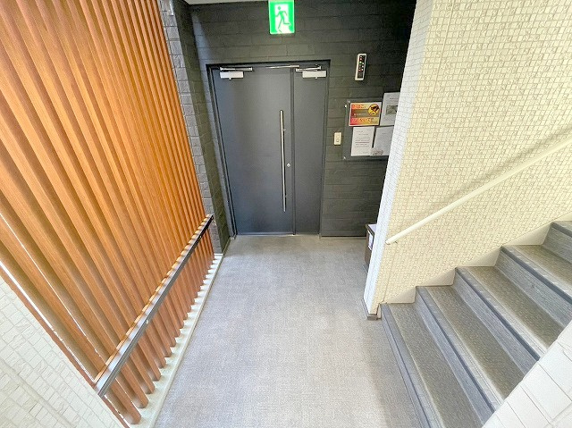 プランタン上新庄のロビー