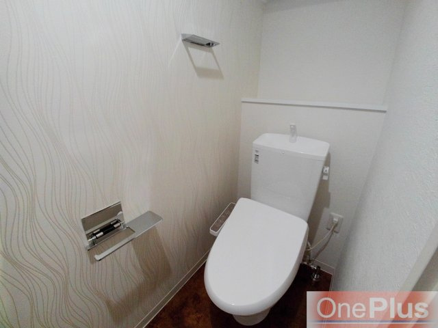 ONLYONE灘南通のトイレ