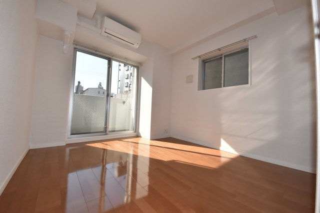 スワンズシティ難波ノーブル