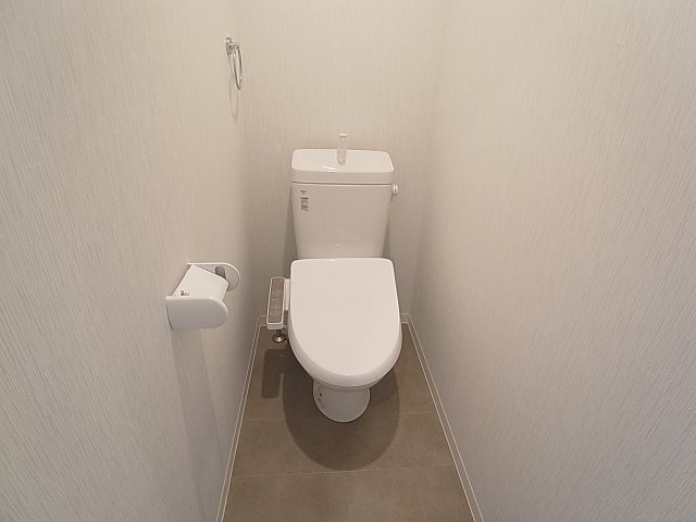 リッチライフ菊水町のトイレ|温水洗浄付きトイレ