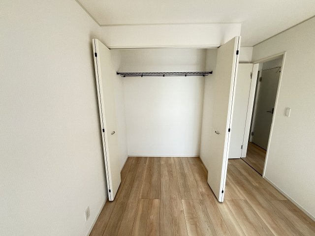 【収納】 | 福岡市南区西長住1丁目第4　2号棟（全2棟）【仲介手数料無料・0円】 | 現地写真。