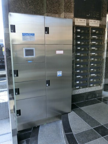 大阪市東住吉区今川４丁目の賃貸マンションの設備|宅配BOX