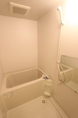 カーサタチバナの浴室