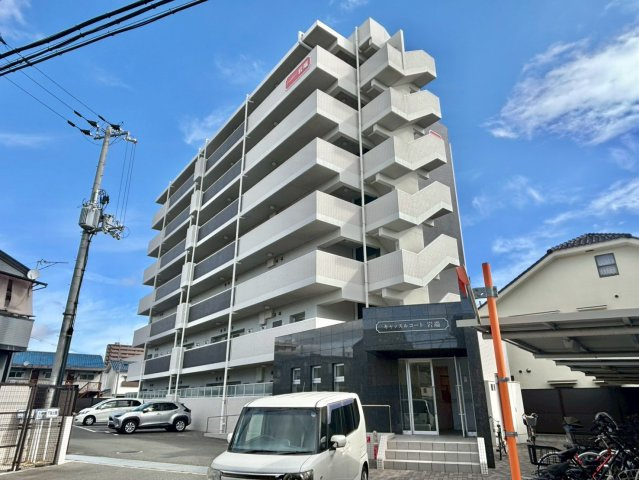 キャッスルコート岩端の外観
