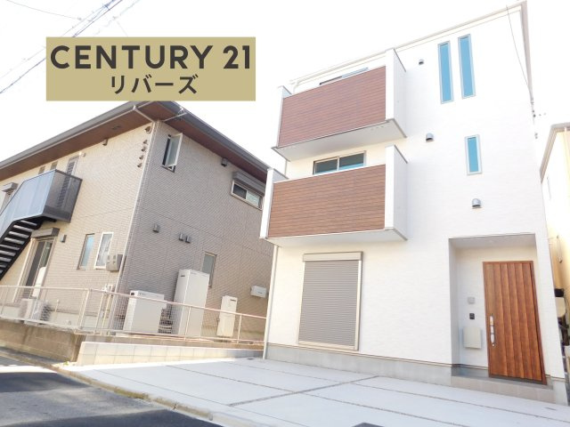 名古屋市中村区郷前町３丁目の新築一戸建の外観|☆限定１棟☆　　新価格！！いつでも見学出来ます♪（お問合せ当日、平日、水曜、夜間でもＯＫ）　地下鉄桜通線「太閤通」駅徒歩６分！　駐車並列２台ＯＫ！　広いＬＤＫ２０帖♪　小・中学校徒歩８分圏内♪