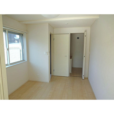 【居間・リビング】 | 蕨市北町１丁目戸建西側宅（０３０５９８） | 洋室