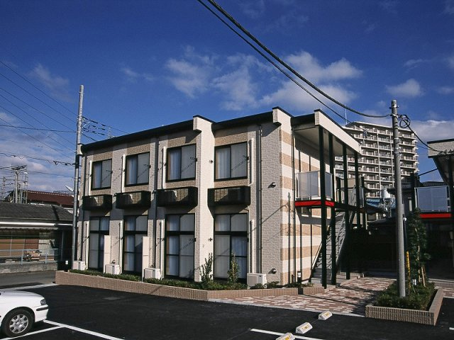 【外観】 | レオパレスハイツ旭が丘A | 画像1