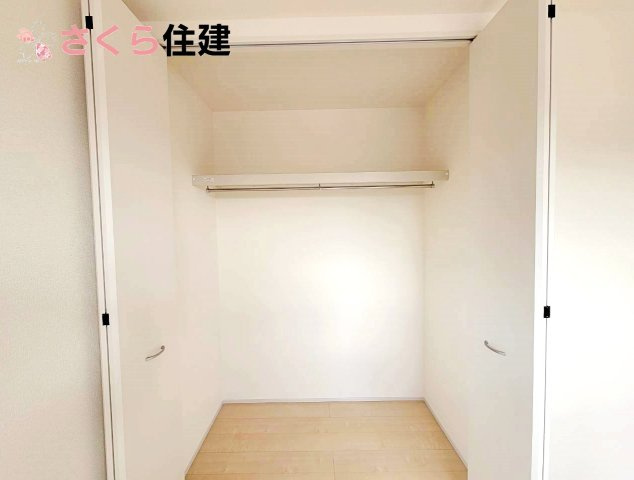 リーブルガーデン宇都宮細谷第7　2号棟の収納|各居室には充実の収納設備が揃っています◎