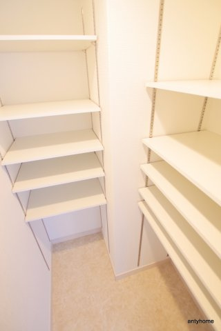 カスタリア新梅田　仲介手数料無料の玄関