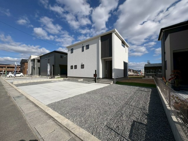 【前面道路含む現地写真】 | 椿建売4号棟