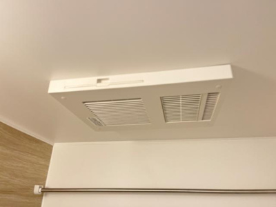 【その他】 | アンジェリーナ | 浴室乾燥機