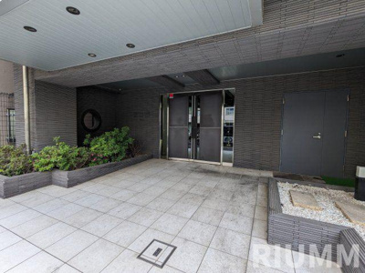 【エントランス】 | プレミアムキューブ東十条アリア