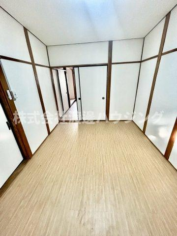 苅田9丁目テラスハウスの寝室