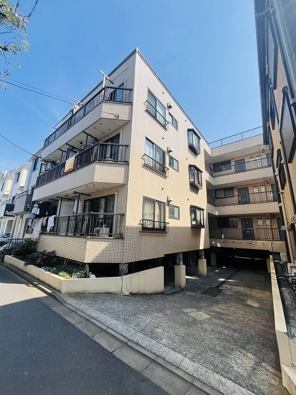 ペアシティマンション1の外観