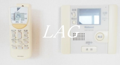 【セキュリティ】 | ドゥバン・ロテル・ド・ヴューユ | モニター付きインターフォンです。