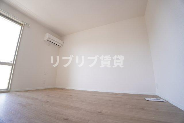 アレイ・プレジオの洋室