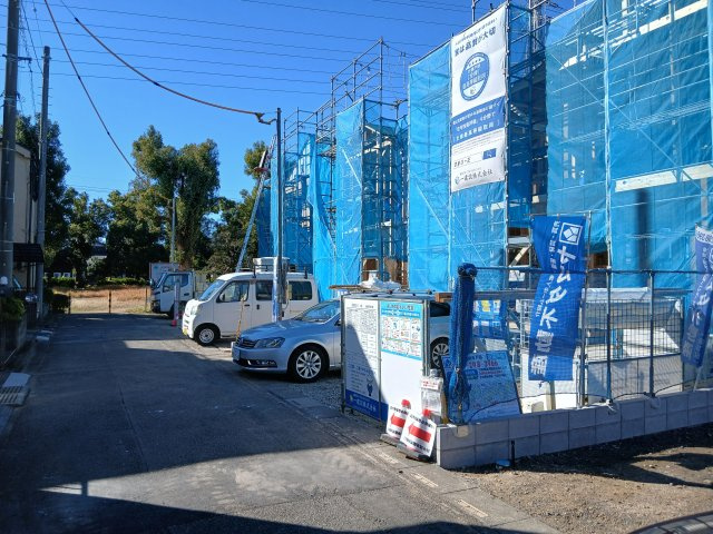 リーブルガーデン．S　鴻巣東第４　の前面道路含む現地写真|現地前面道路（2025年11月22日）撮影