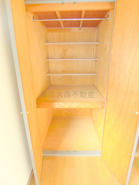 ステージ新蒲田の収納|収納　1メートル程の使いやすいクローゼット