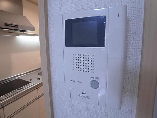 神戸市須磨区村雨町４丁目の賃貸マンションのセキュリティ|TV付インターフォン