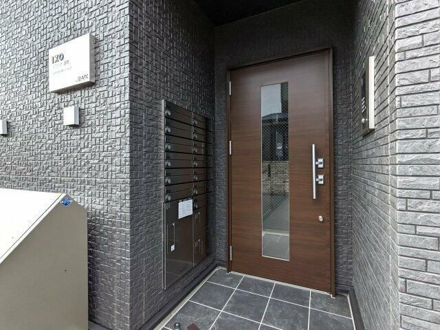 イクシオ錦町のエントランス