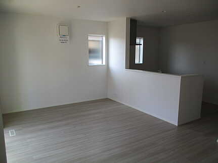 廿日市市阿品台4丁目の居間・リビング