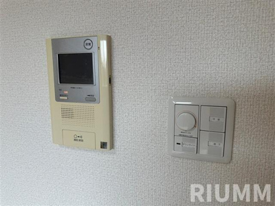 【セキュリティ】 | ルーブル赤羽