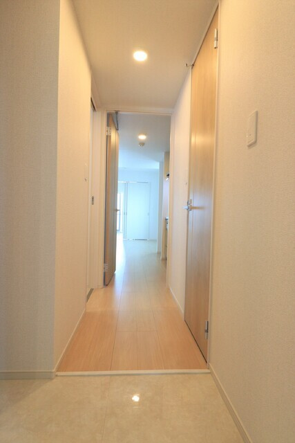 villa al mare 明石駅前の玄関