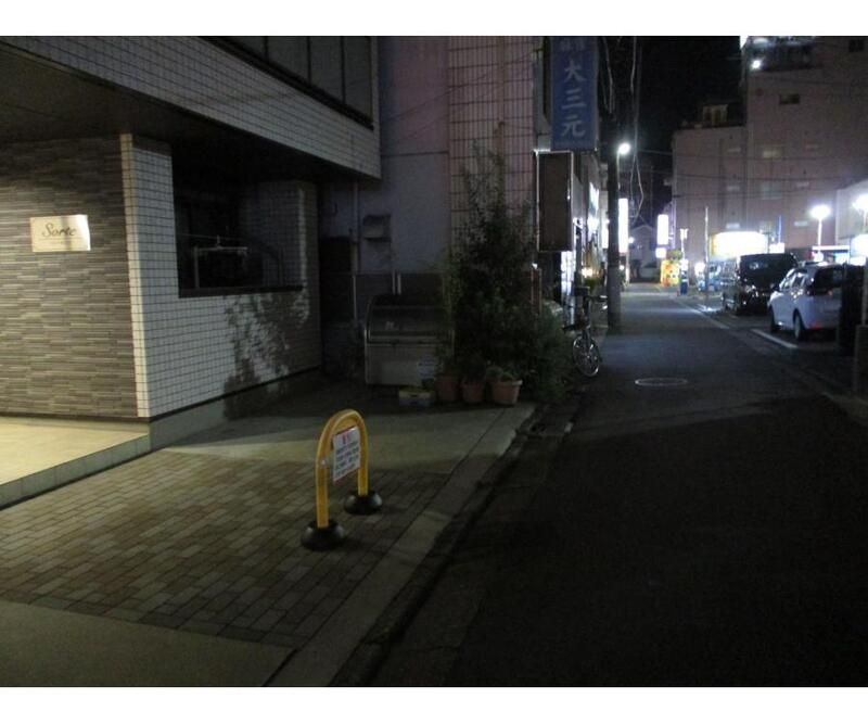 江戸川区西小岩１丁目の賃貸マンションのエントランス