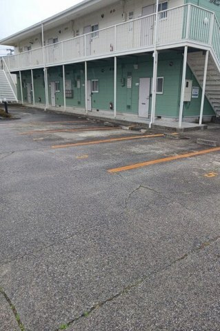 ルミエール正木Ｂの駐車場