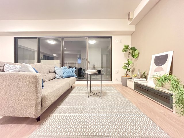 ライオンズマンション高槻南の居間・リビング