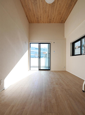 【居間・リビング】 | パークロード川口 | 写真は203号室