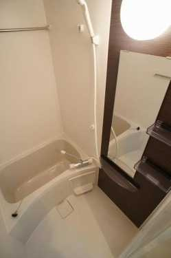 リブリ・行徳の浴室