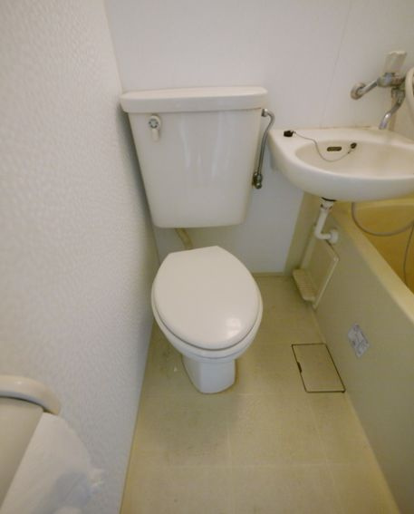 メゾン・ド・飯塚のトイレ