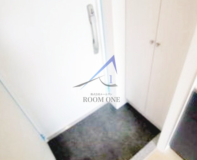 ウィステリア両国の玄関|玄関です。