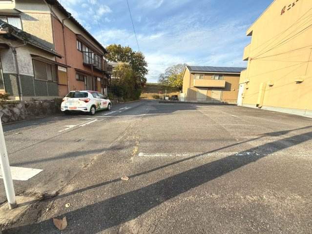 大門3丁目貸店舗の駐車場