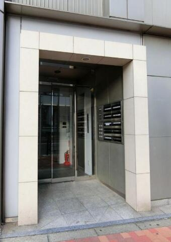 ＡＣＮ南青山スクエアのエントランス