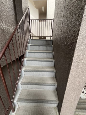 第一長門ビルのロビー