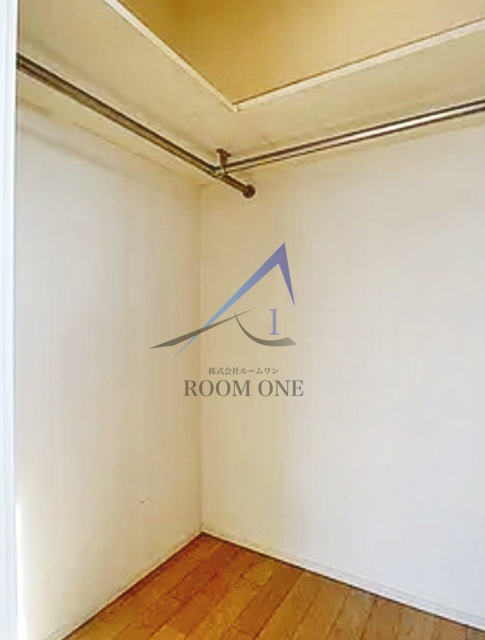 ブレッザ戸越 の収納|ウォークインクローゼットです。