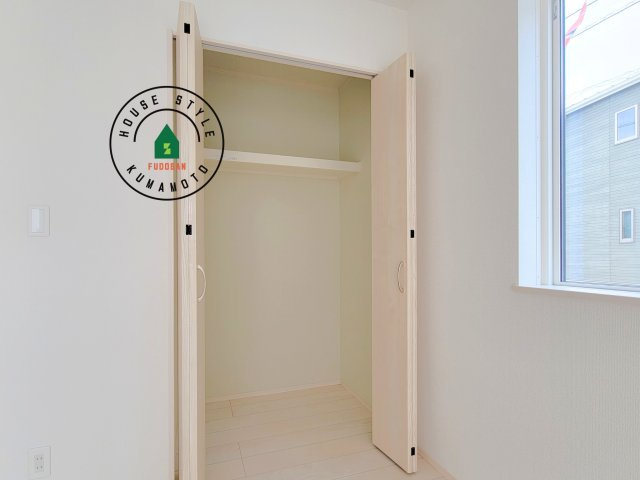 熊本市南区野田2丁目第1-2棟(A号棟)の内観：施工例|収納には困りません。