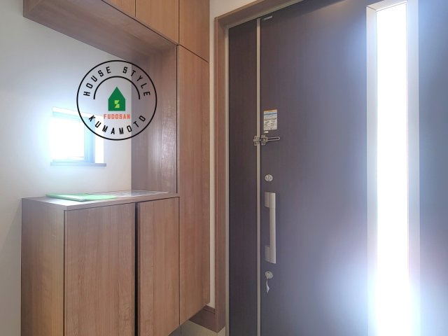 熊本市南区野田2丁目第1-2棟(A号棟)の内観：施工例|二重ロックでしっかり防犯対策ができます。